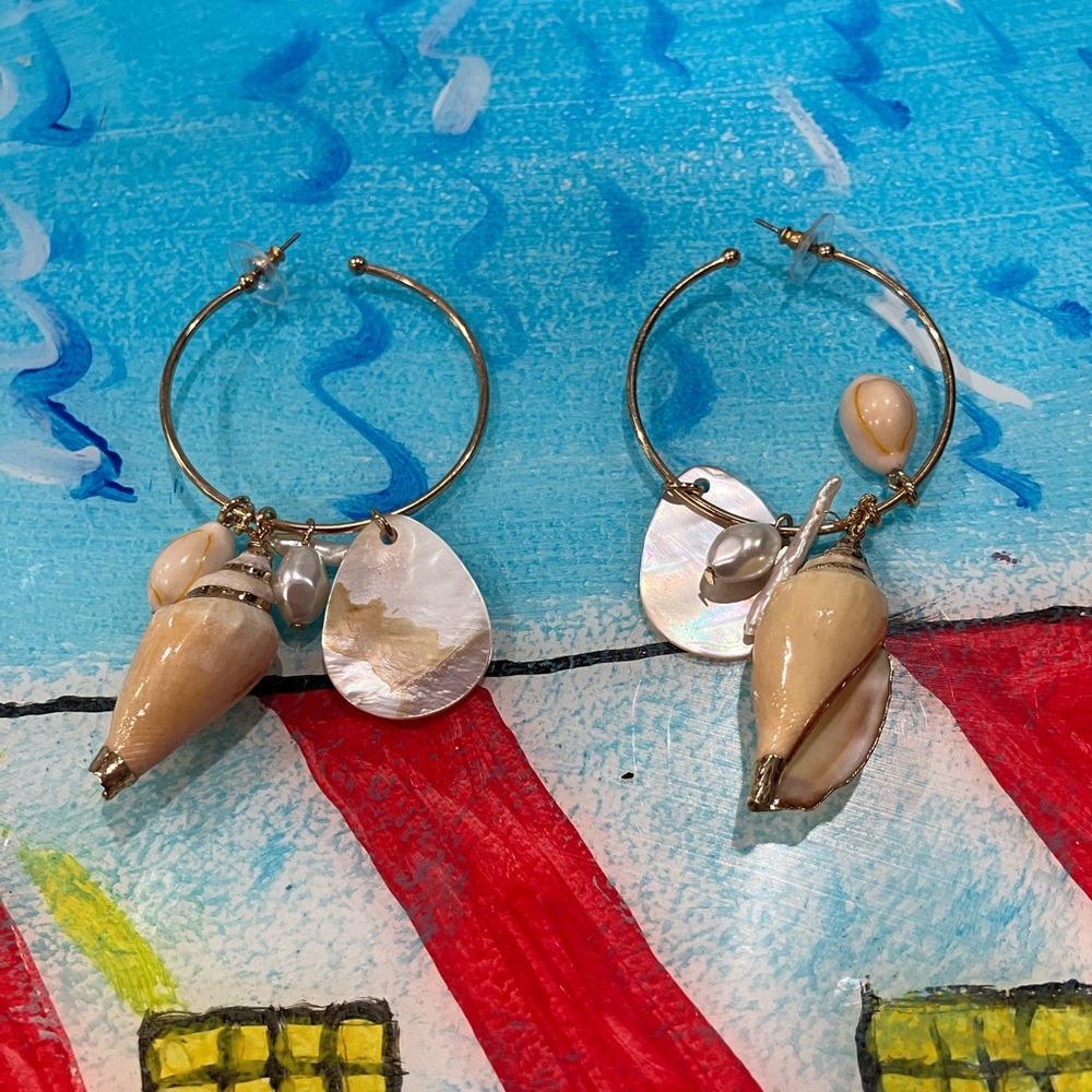 Seashell earrings